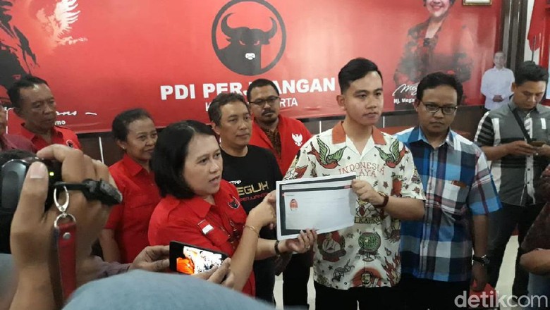 Biarpun Anak Presiden, Gibran Tak Mudah Raih Kursi Wali Kota Solo