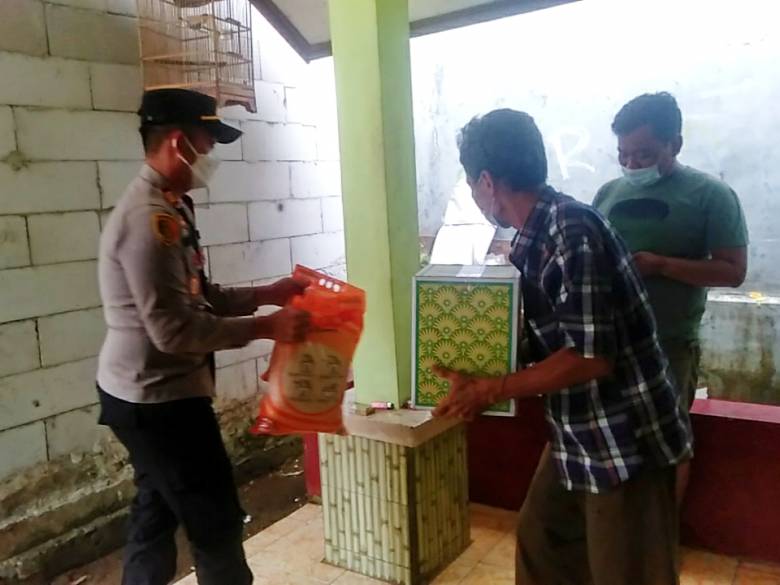 Alasan Kapolsek Cisauk AKP Chairul Ridha Berin Sembako untuk Keluarga Pelaku Perampokan