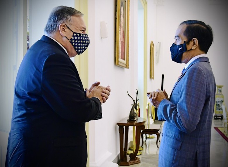 Mike Pompeo, Truf Card dari Trump Raih Sukses di Indonesia
