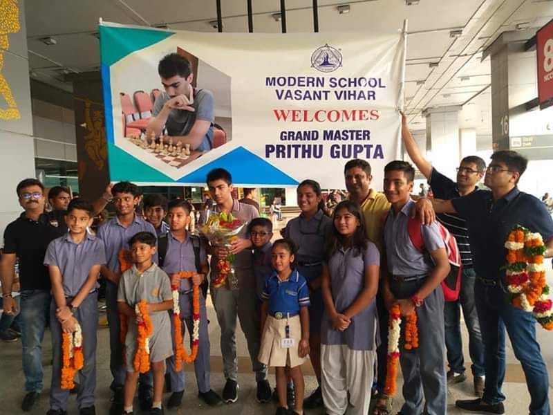 Sambut Grandmaster Baru di Bandara, tapi Bukan di Bandara Soekarno-Hatta!