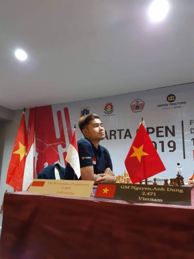 Nguyen Anh Dung Bikin Gelar GM Novendra Menggantung