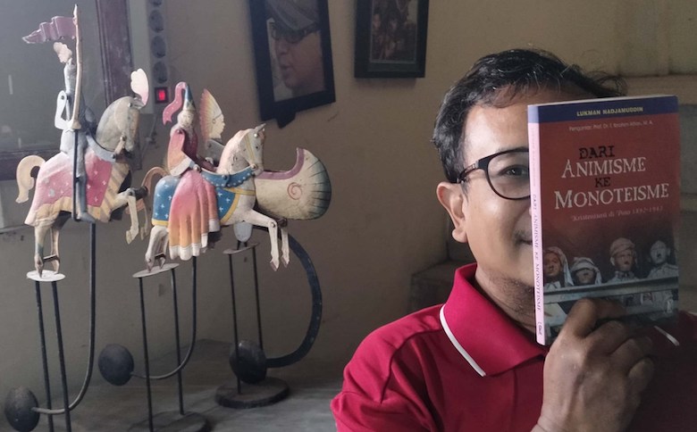 Tentang Pemenggalan Kepala Itu