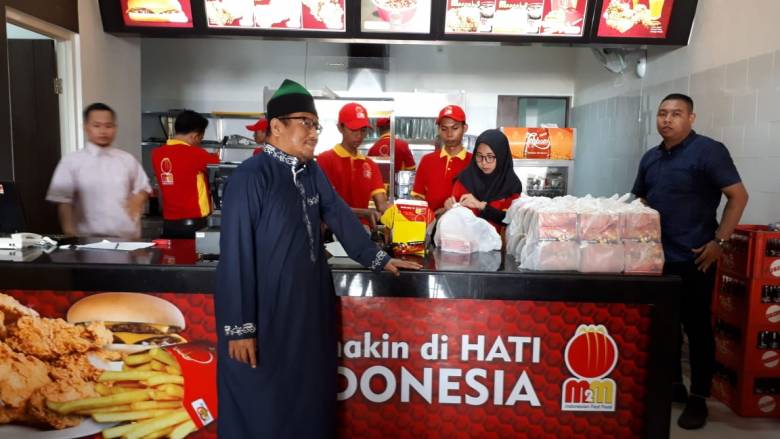 Resto M2M, Sukses Manajemen Kuliner Ala Santri