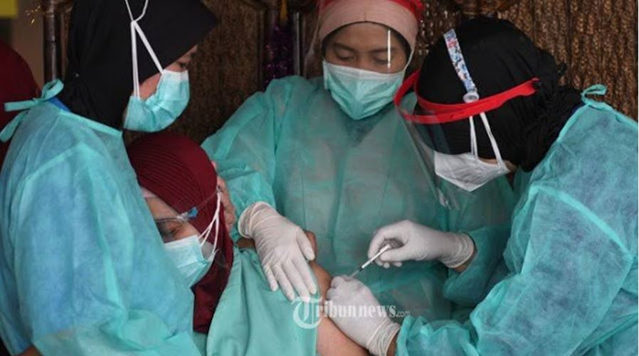 Faktanya, Vaksin Sinovac Terbukti "Bahaya"!