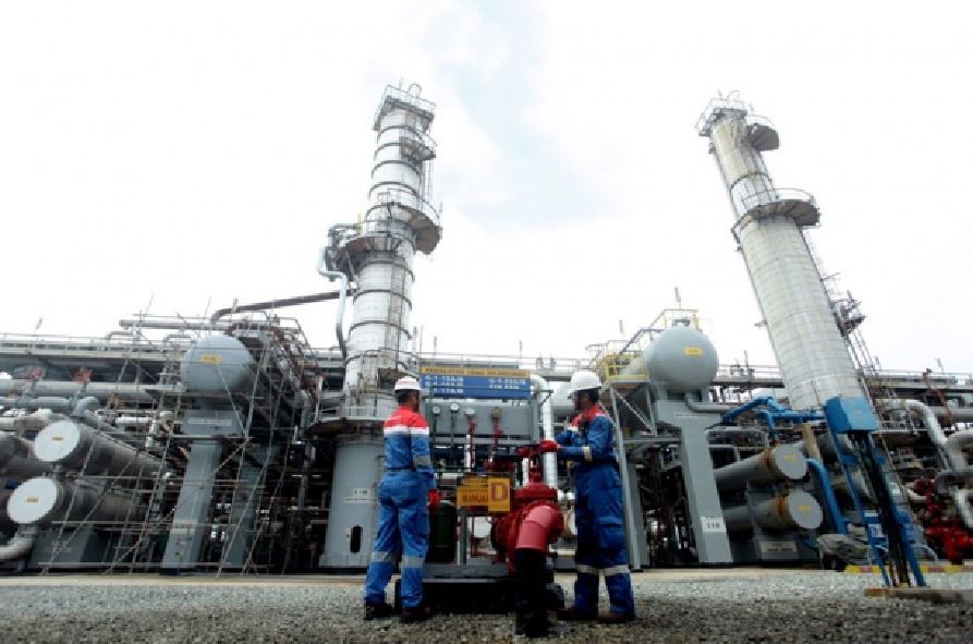 Solusi Solar Langka, Percepat Pembangunan Kilang Tuban!