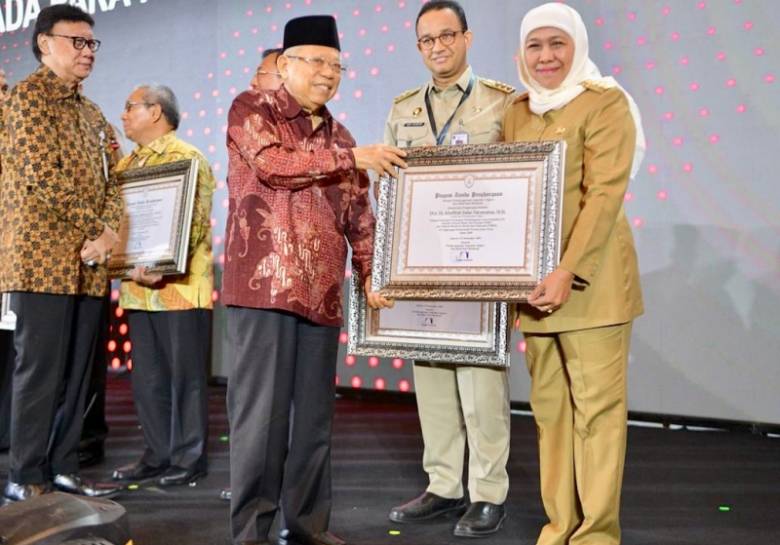 Selamat, Beragam Penghargaan Diraih Gubernur Khofifah