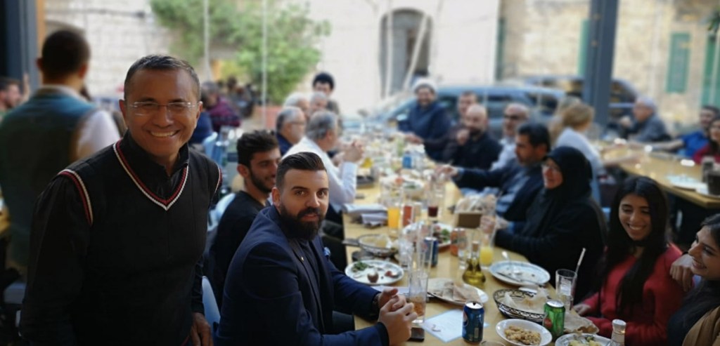 Tidak Makan Anthony Bourdain