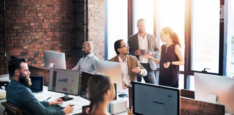 Kerja Benar Biar Tidak Bergantung Sama Orang