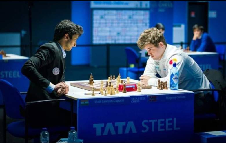 Carlsen Harus Menang dari Caruana Malam Ini