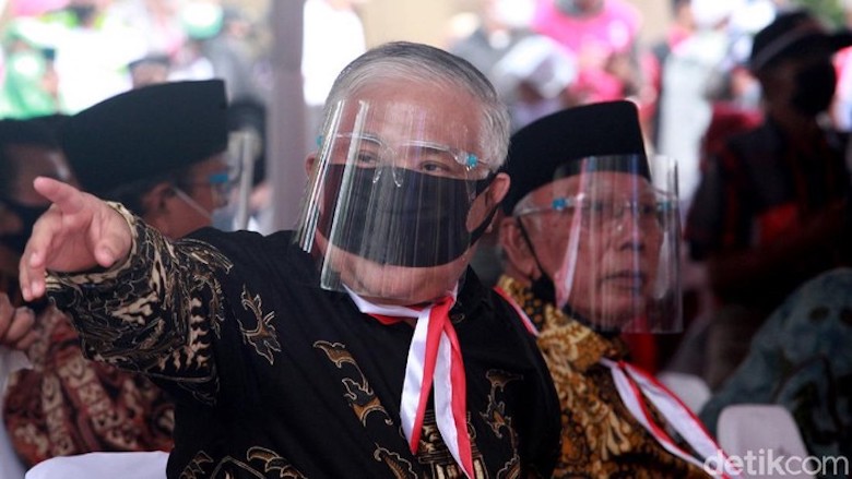 Gerakan KAMI,  Krisis Ekonomi dan Bola Biliar Politik