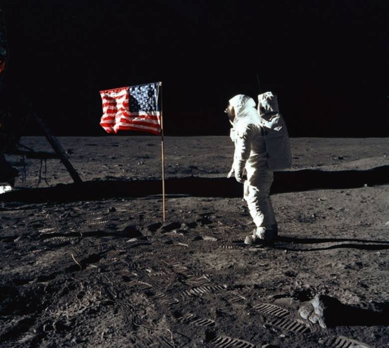 Bumi yang Utuh, Bukan yang Terkotak-kotak