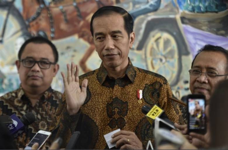 Lemahnya Tim Komunikasi Presiden