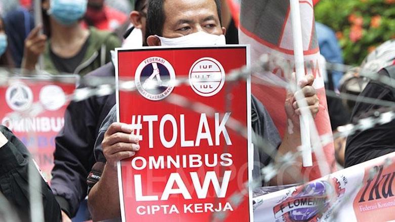 Revisi UU Cipta Kerja Tidak Menghambat Investasi