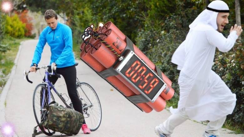 Sketsa Harian [23] "Prank" Kadang Menghibur, tapi Seringnya Nyebelin