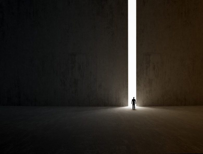 Orang Shalat Tahajud Seperti Orang yang Sedang Berjalan Kaki Menuju Surga