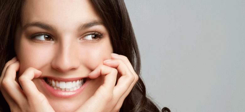 Sketsa Harian [32] Senyummu, Deritaku