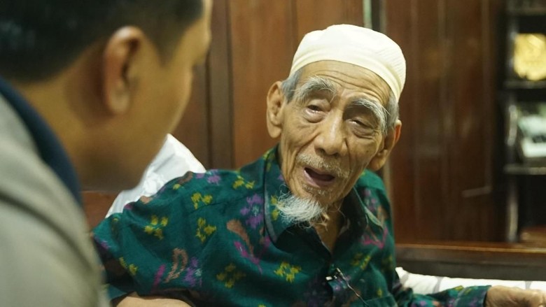 Ribuan Warga Salatiga Hadiri Haul Mbah Moen