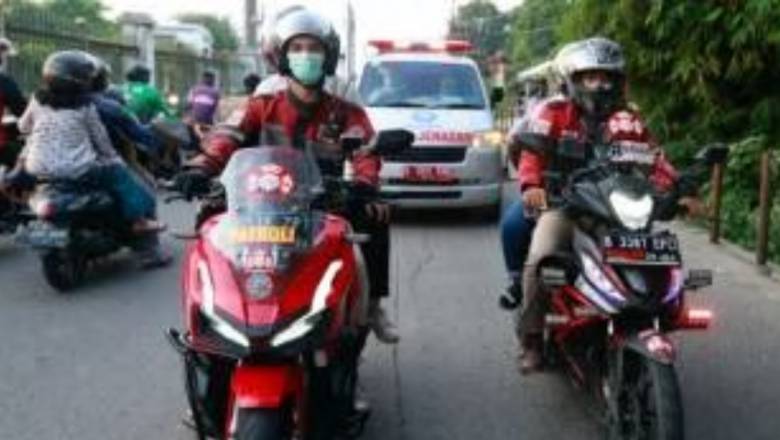 Pengendara Bermotor Jangan Lakukan Pengawalan Ambulans!