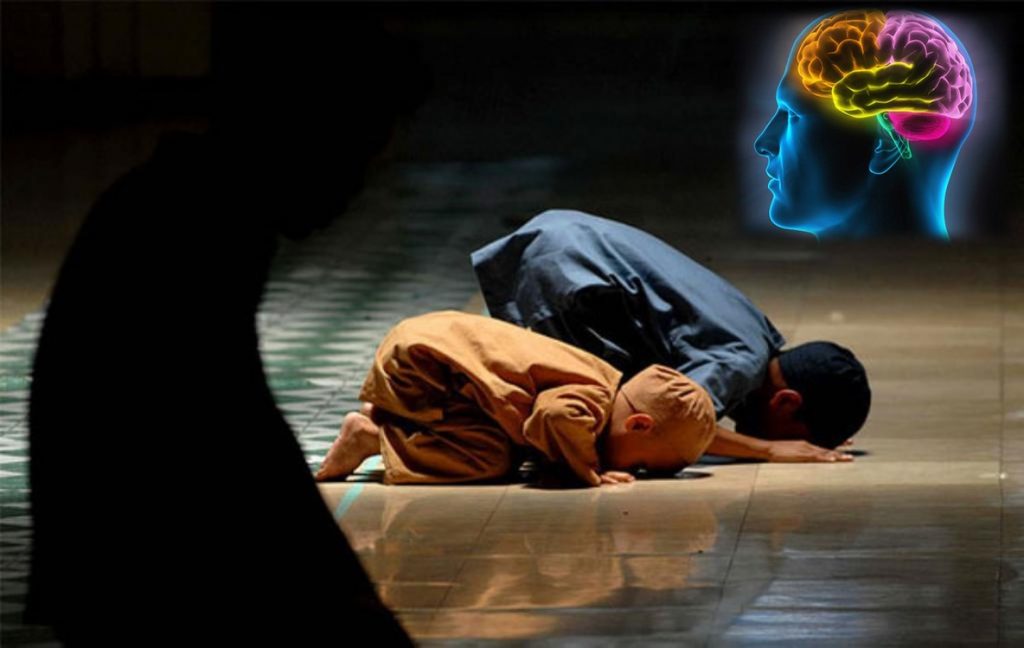 Hanya Orang-orang Cerdas yang Mau Mendirikan Shalat Tahajud