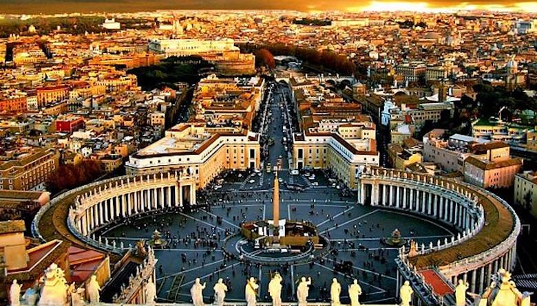 Politik Adalah Ihwal Menata Kota