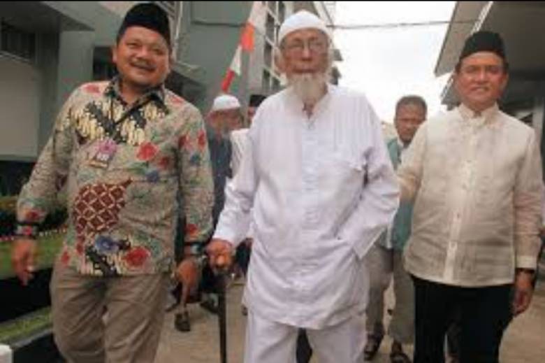 Alhamdulillah, Ustadz Abu Bakar Ba'asyir Ikut Upacara Kemerdekaan Ke-77