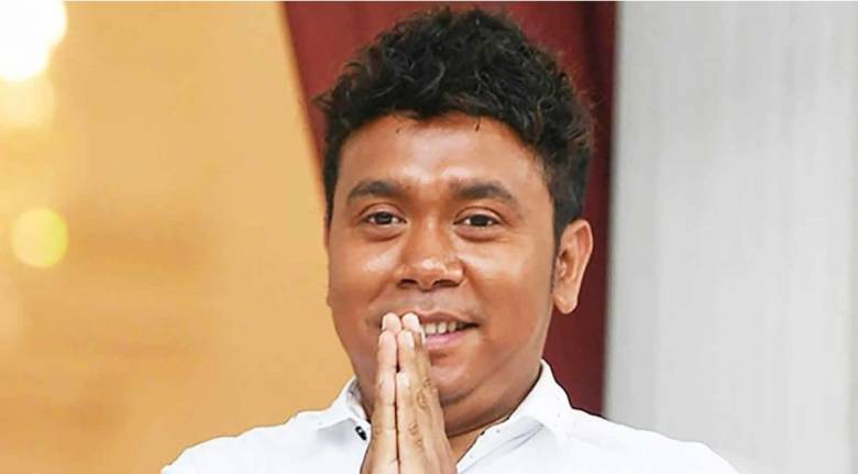 Nantikan buka-bukaan Gaya Stafsus Billy Mambrasar