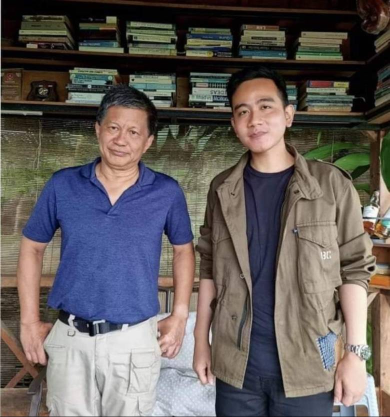 Gibran Sowan ke Rocky Gerung