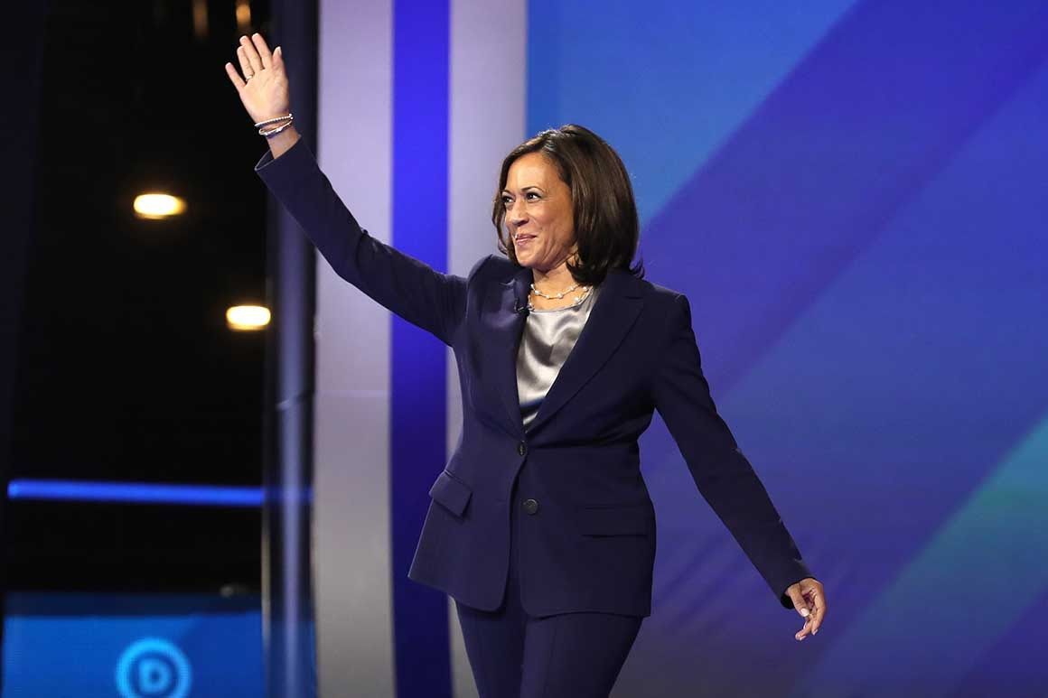 Mendengar Kamala Harris
