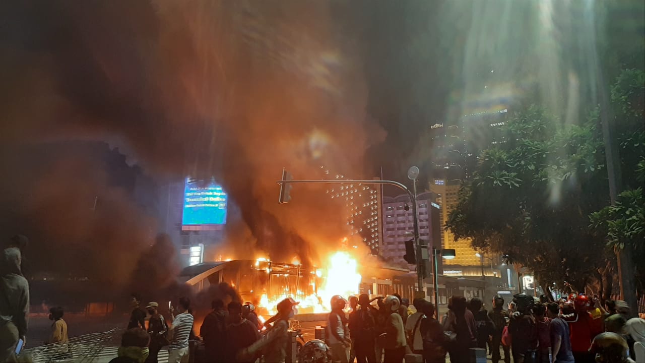 Renungan di Tengah Merebaknya Kembali Kekerasan