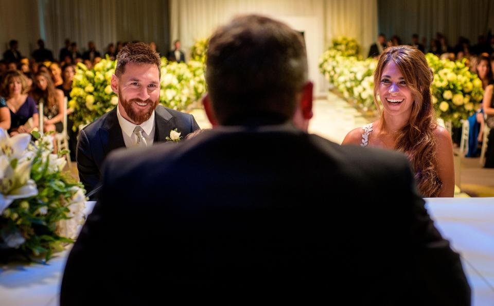 Hubungan Seks di Luar Pernikahan Masalah Moral, Bukan Kriminal