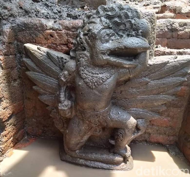 Romantisme (Picisan) Majapahit