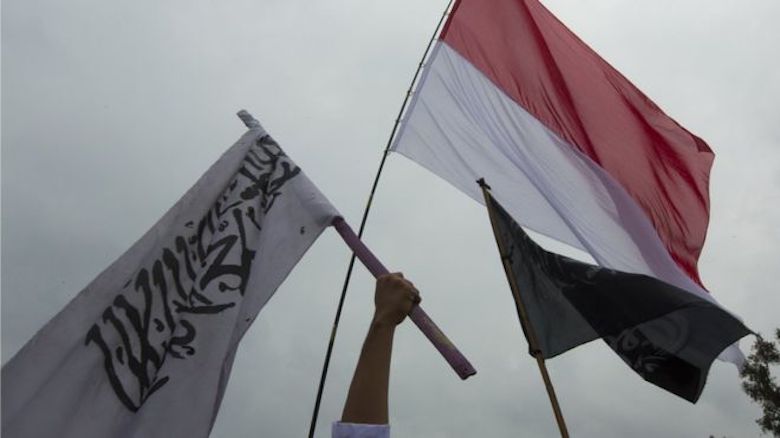 Mengapa Jualan Agama Demikian Laku?