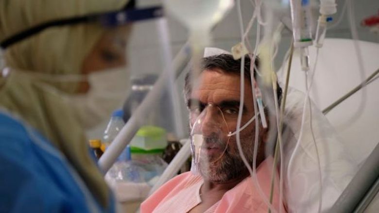 Omicron Alarm Waspada Masyarakat untuk Taat Prokes