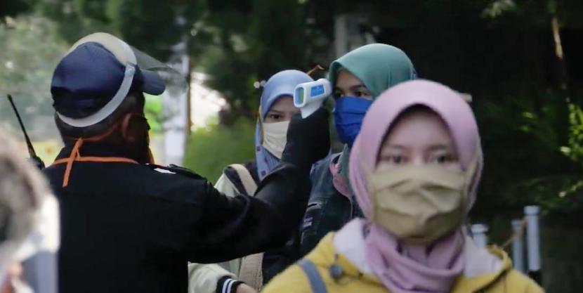 Masyarakat Perlu Disiplin Prokes Jelang Libur Natal dan Tahun Baru