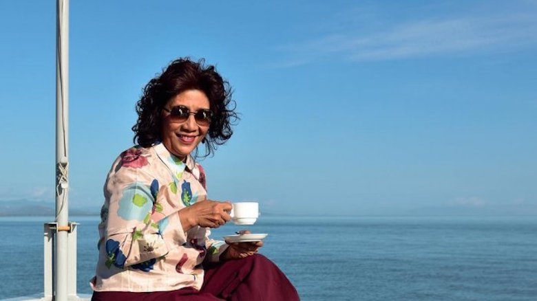 Susi Pudjiastuti [3] dari Bikin Bappenas Marah sampai Ogah Beli Pesawat PT DI