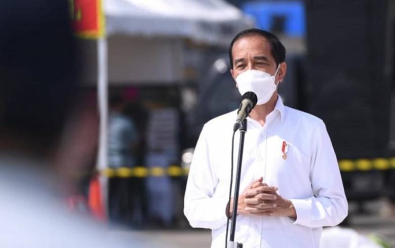 Air Tenang yang Bikin Tenggelam