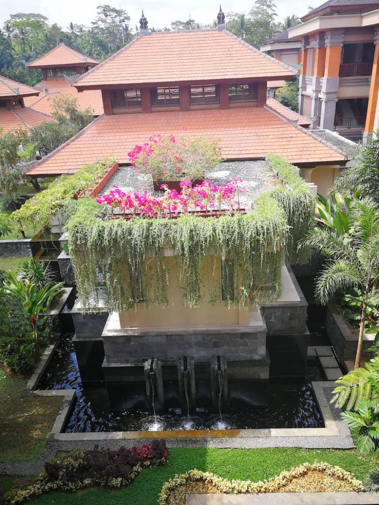 Sketsa Harian [29] Membeli Ketenangan