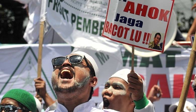 Bubarkan Ormas Anti Pancasila