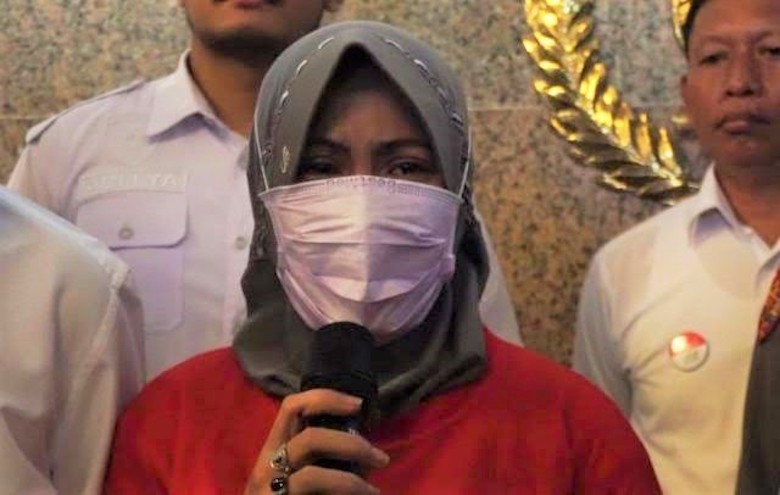 Oposan, Hati-hati Bermedsos!