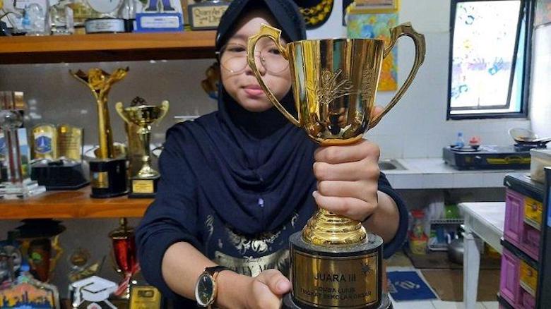 Wajib Belajar atau Wajib Sekolah, Mas Menteri?