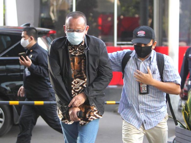 Bayang-Bayang Mantan Pimpinan KPK Bambang Widjojanto