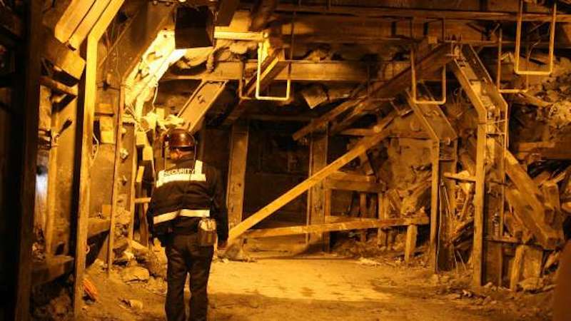 Merangkai Jejak Trah Soemitro di Freeport