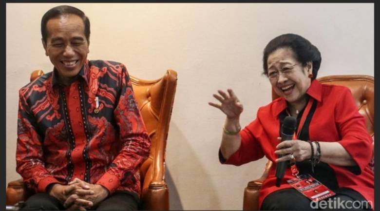 Yang Abadi Itu Kepentingan…