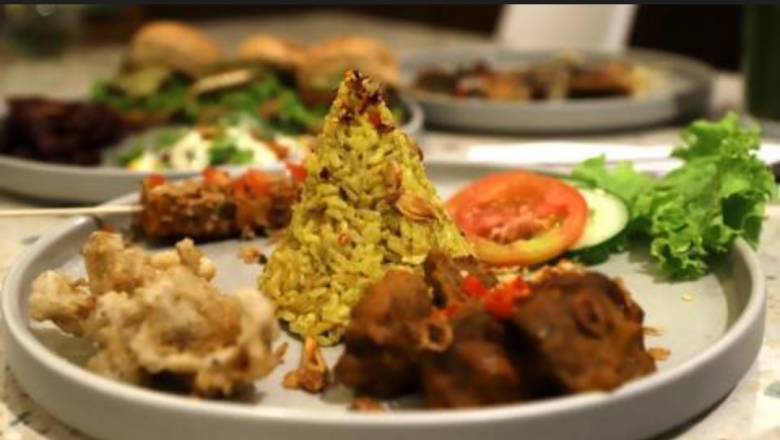 Masjid yang Memberi Makan