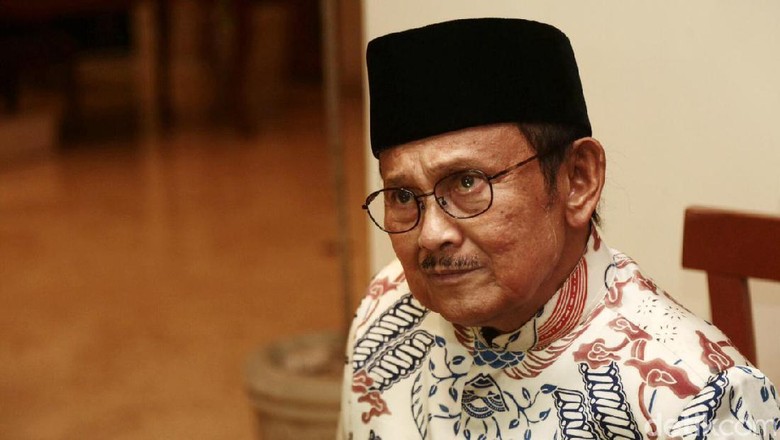 Sidang Istimewa MPR 1999 [2] Teladan Habibie