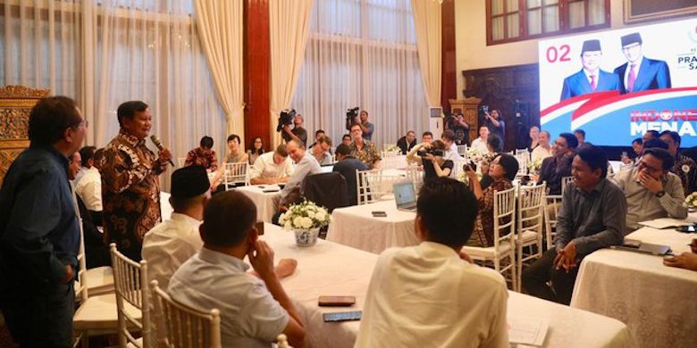 Prabowo Memilih Menelanjangi Diri di Mata Media Asing