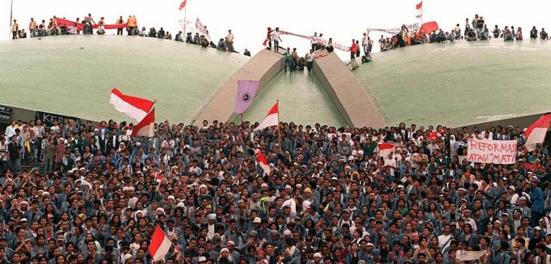 Merekam Masa Awal Reformasi di Indonesia
