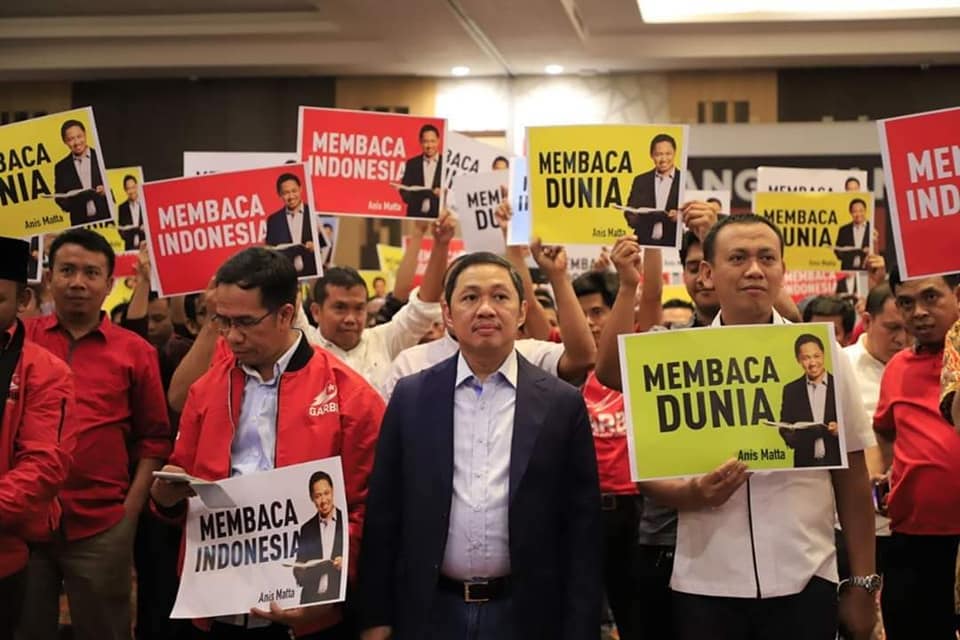 Partai Baru Vs Partai Lama