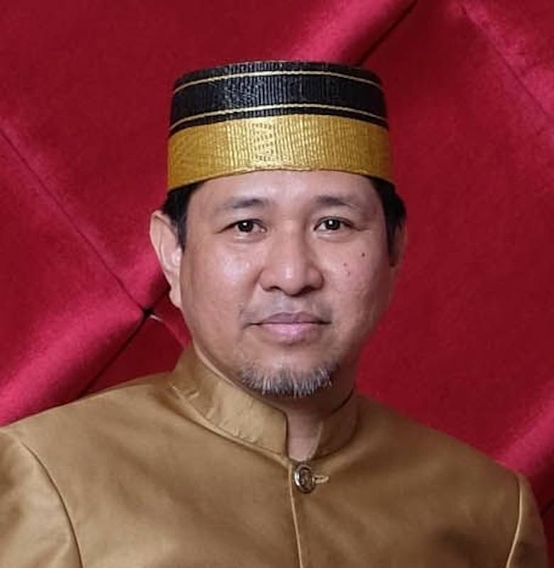Burhanuddin Nur, Notaris yang Menjadi Mitra GrabCar