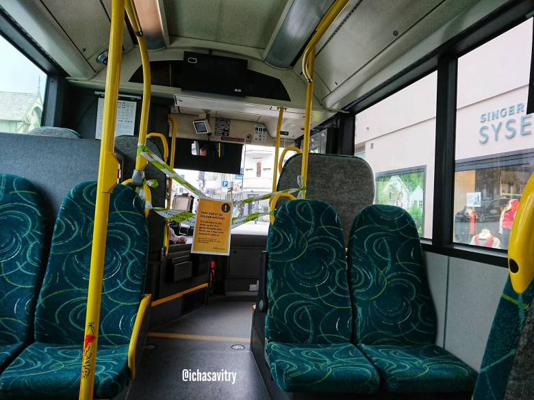 Pertama Ke Luar Setelah Seminggu di Rumah